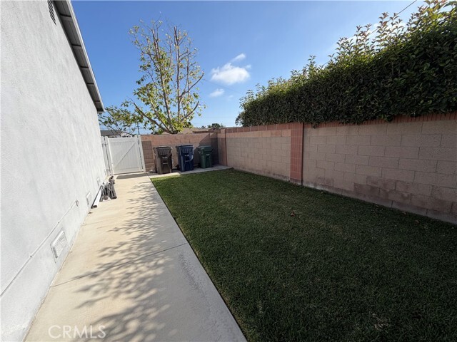 Building Photo - 6471 Brown Cir