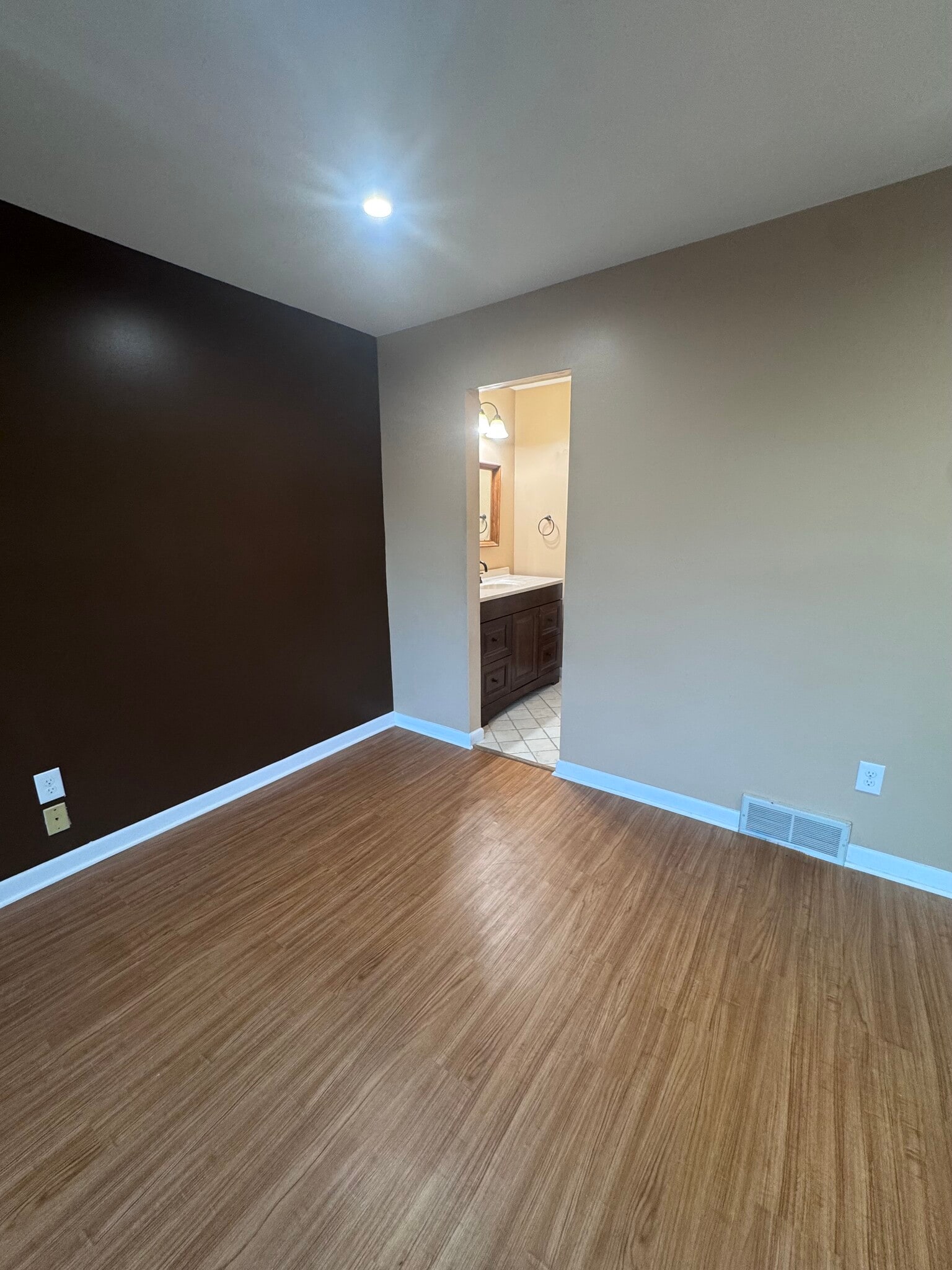 Building Photo - 1503 Eagles Ridge Rd