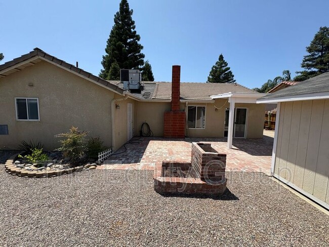 Building Photo - 314 S Citrus Ct