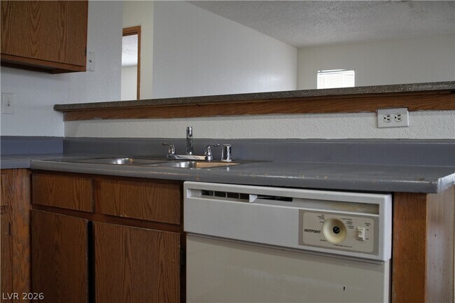 Building Photo - 1842 Nebula Dr