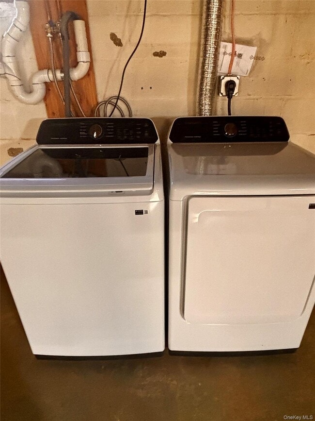 Building Photo - 67 Turkey Ln