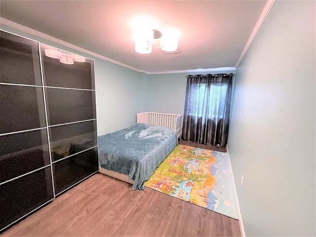 Building Photo - 19 Blackstone Dr