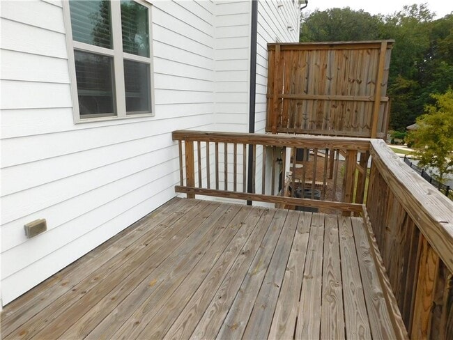 Building Photo - 1626 Halbrook Pl SW