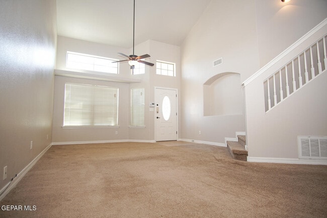 Building Photo - 14373 Coyote Trail Dr