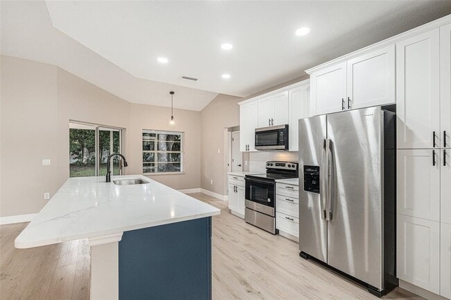 Building Photo - 5092 Abagail Dr