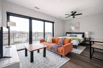 Building Photo - 4618 Douglas St