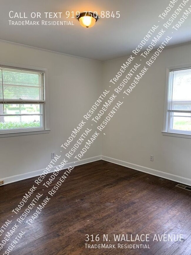 Building Photo - 316 N Wallace Ave