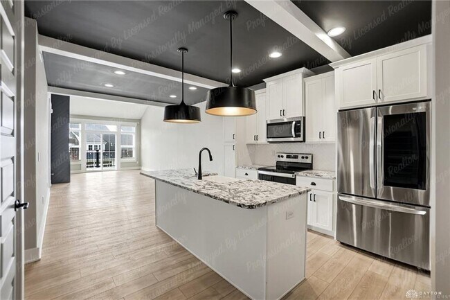 Building Photo - 629 Bungalow Ct