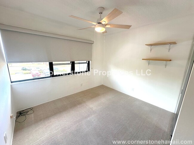 Building Photo - 94-31 Kuahelani Ave