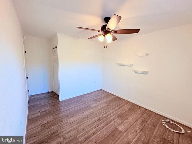 Building Photo - 12010 Glen Alden Rd