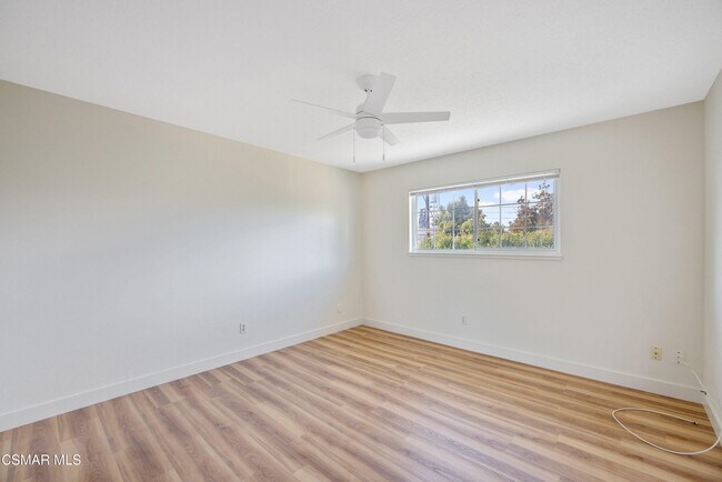 Building Photo - 2087 Rhoda St