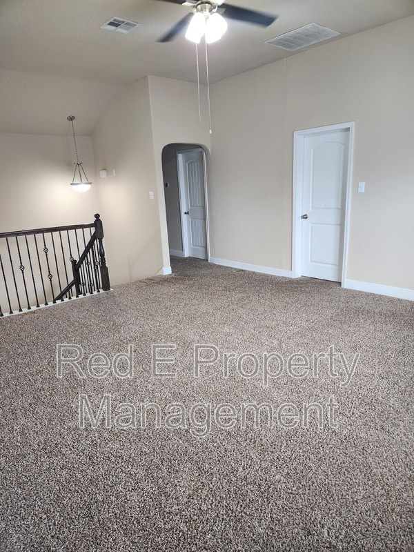 Building Photo - 1806 Ayleth Ave