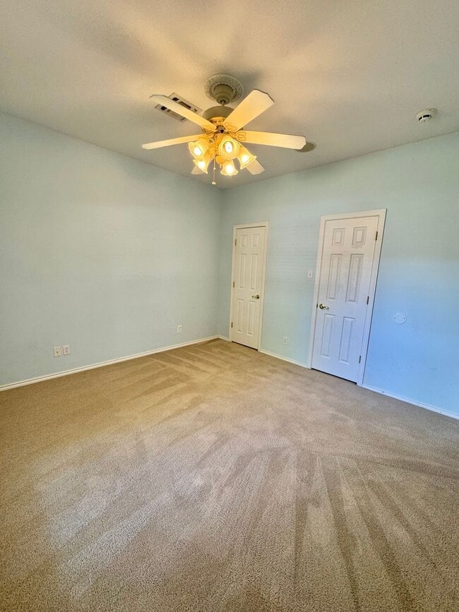Building Photo - NOW AVAILABLE - Beautiful Patio Home in So...