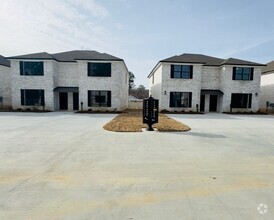 Building Photo - The MAC on Arkansas