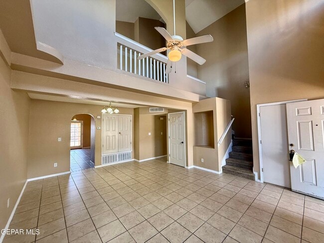 Building Photo - 3401 Tierra Zafiro Dr