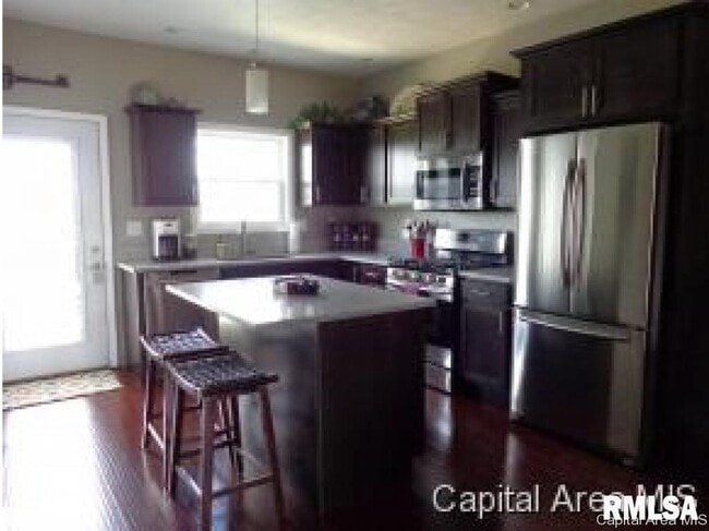 Building Photo - 3815 Sugar Loaf Dr
