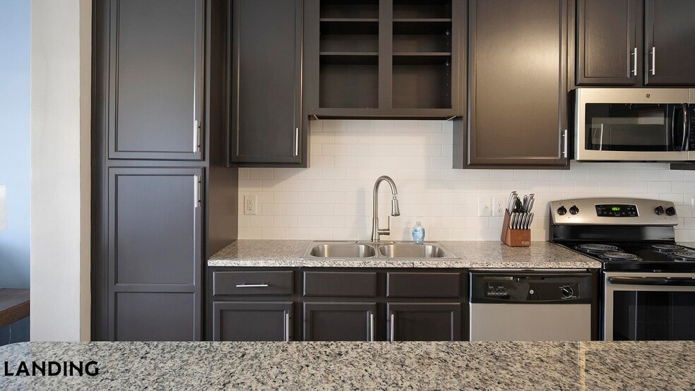 Building Photo - 1200 Brookwood Dr