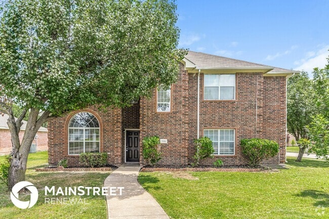 Building Photo - 7006 Cottonwood Cir