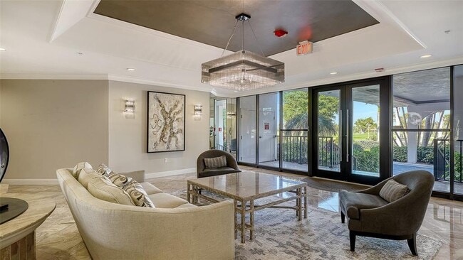 Building Photo - 575 Sanctuary Dr