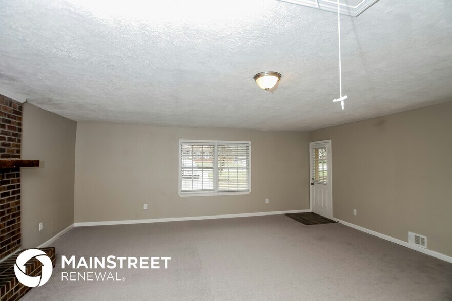 Building Photo - 16 Wilburn Dr