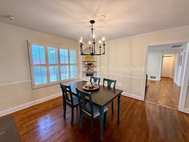 Building Photo - 7104 Catalonia Ave