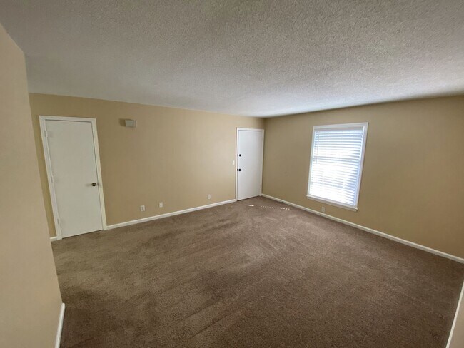 Building Photo - Exclusively Offered by Muse Realty, LLC