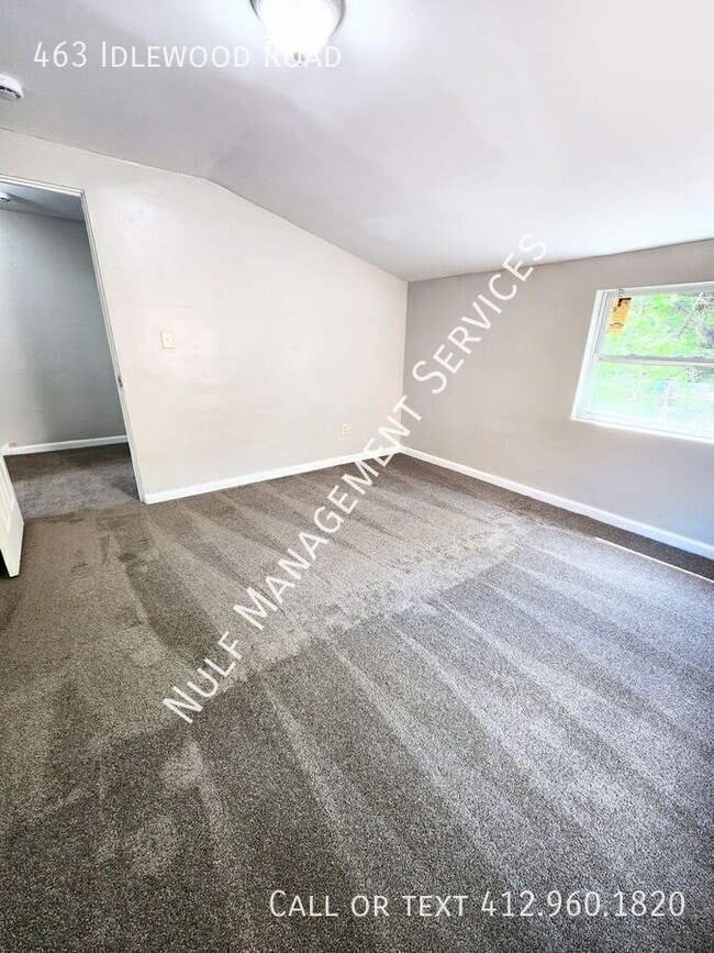 Building Photo - 463 Idlewood Rd