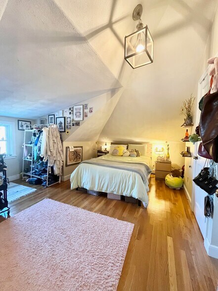 Building Photo - 7 Glenley Terrace