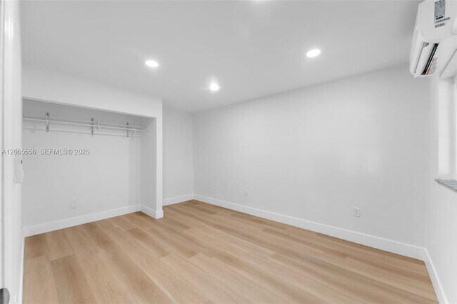 Building Photo - 17915 NW 43rd Ct
