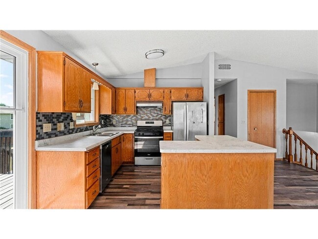Building Photo - 11874 Jonquil St NW