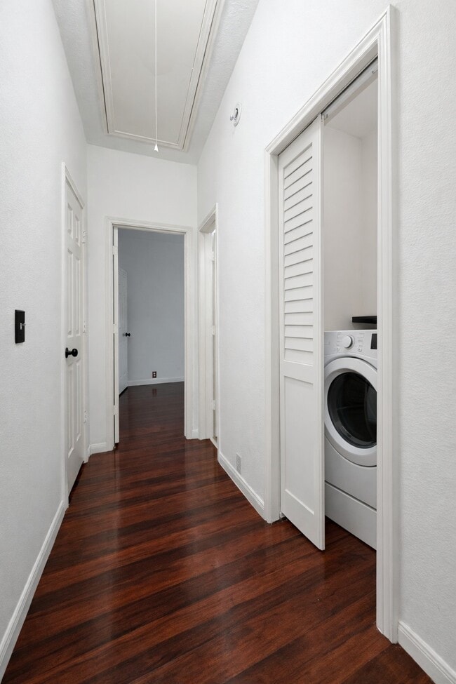 Building Photo - 3111 Birchleaf Dr