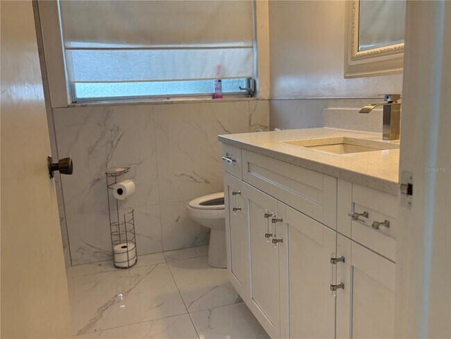 Building Photo - 4710 Shale Pl