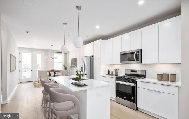 Building Photo - 4768 SULLY POINT Ln