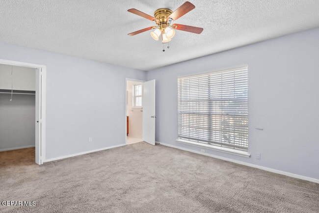 Building Photo - 10529 Texwood Ave