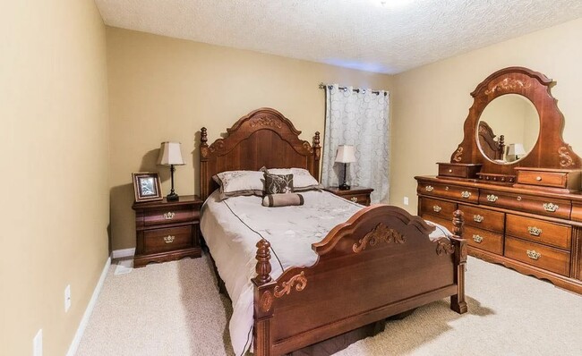 Building Photo - 639 Muirfield Cir
