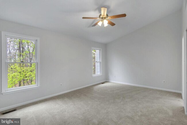 Building Photo - 7222 Lensfield Ct