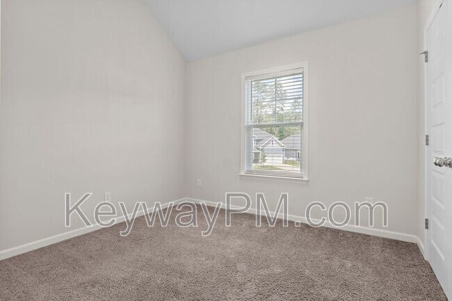 Building Photo - 2074 Limerick Ct