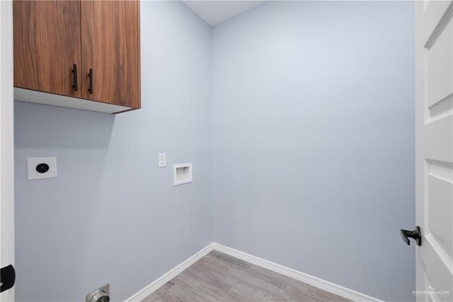 Building Photo - 2309 San Charbel St