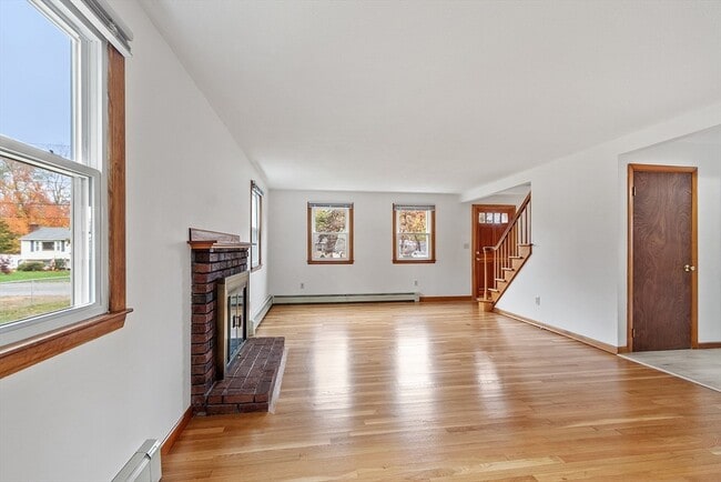 Building Photo - 4 Haskell Rd