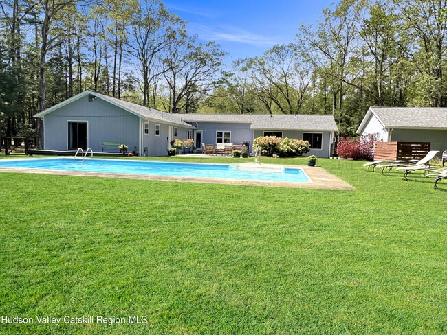 Building Photo - 64 Meher Cir