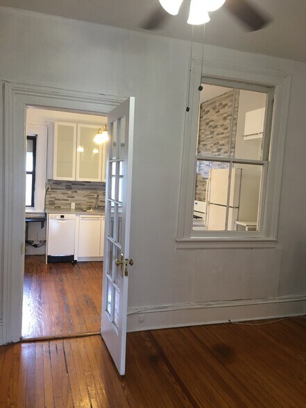 Building Photo - 66 Mercer St
