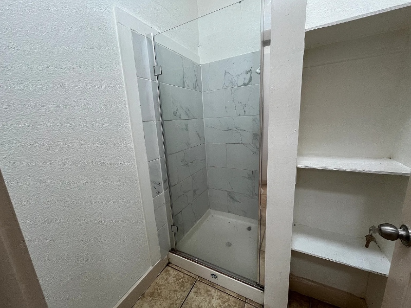 Building Photo - 6282 Mission St