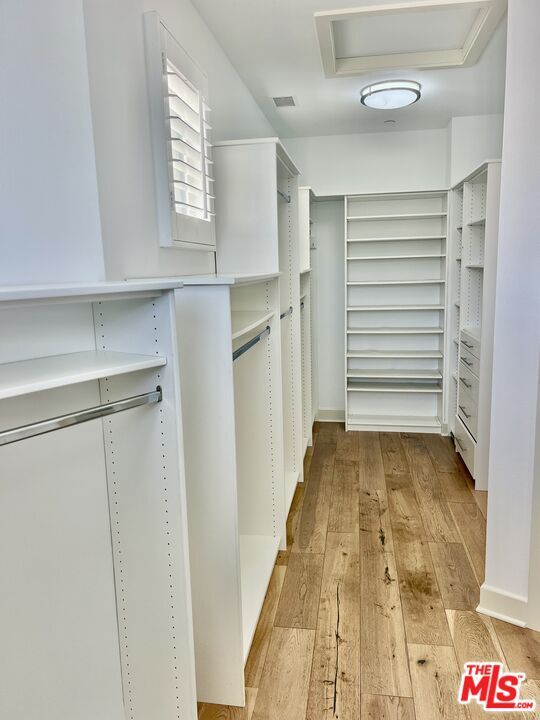 Building Photo - 5849 S Sparrow Ct