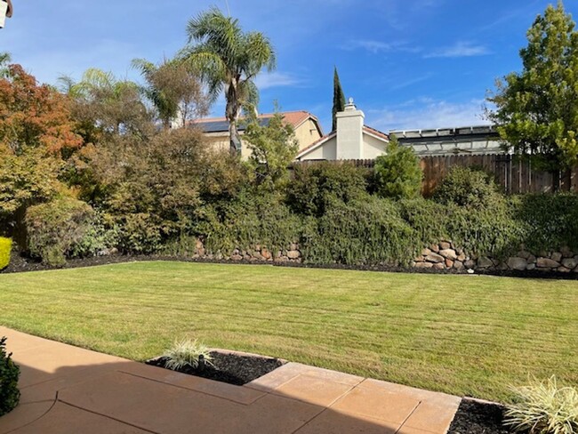 Building Photo - BEAUTIFUL ROCKLIN HOME!