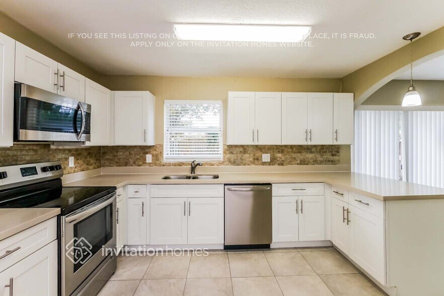 Building Photo - 21437 SW 88th Pl