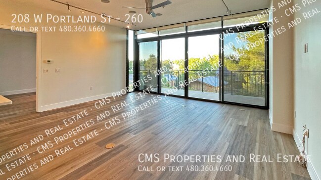 Building Photo - 208 W Portland St