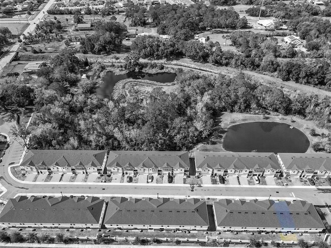 Building Photo - 1401 Captiva Cv