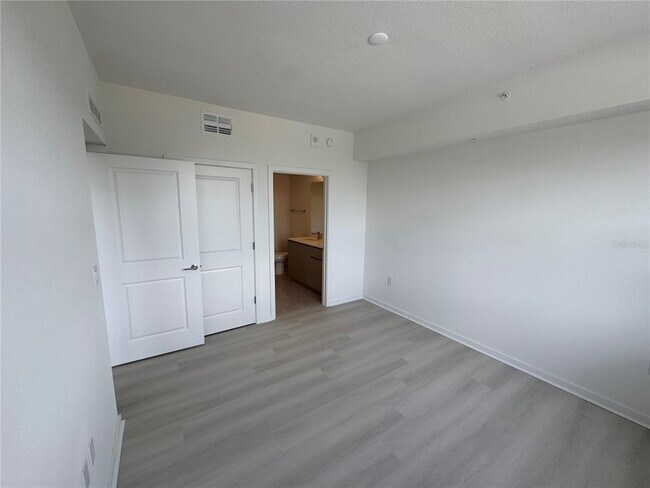 Building Photo - 5579 Millennia Park Dr