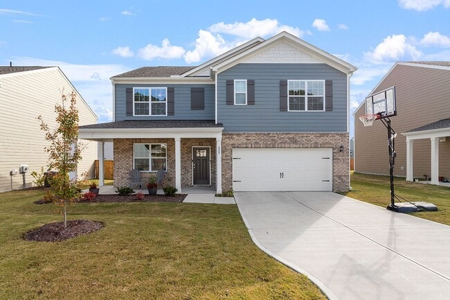 Primary Photo - Spacious 5 BR for Rent in Wendall-Availabl...