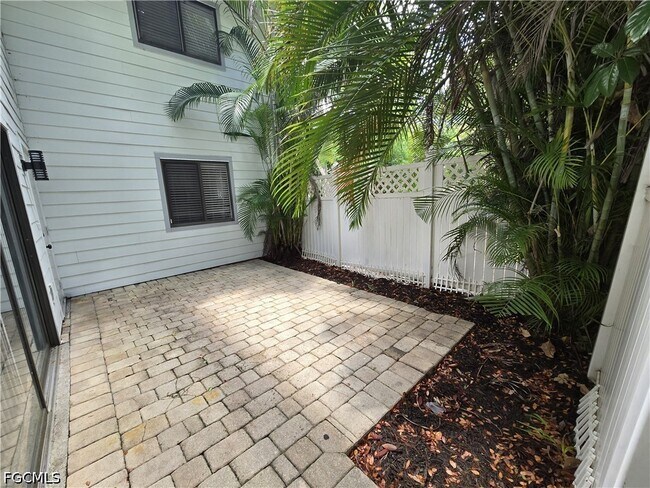 Building Photo - 7752 Tamara Lee Ct